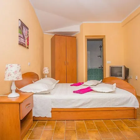 Apartman Studio 2